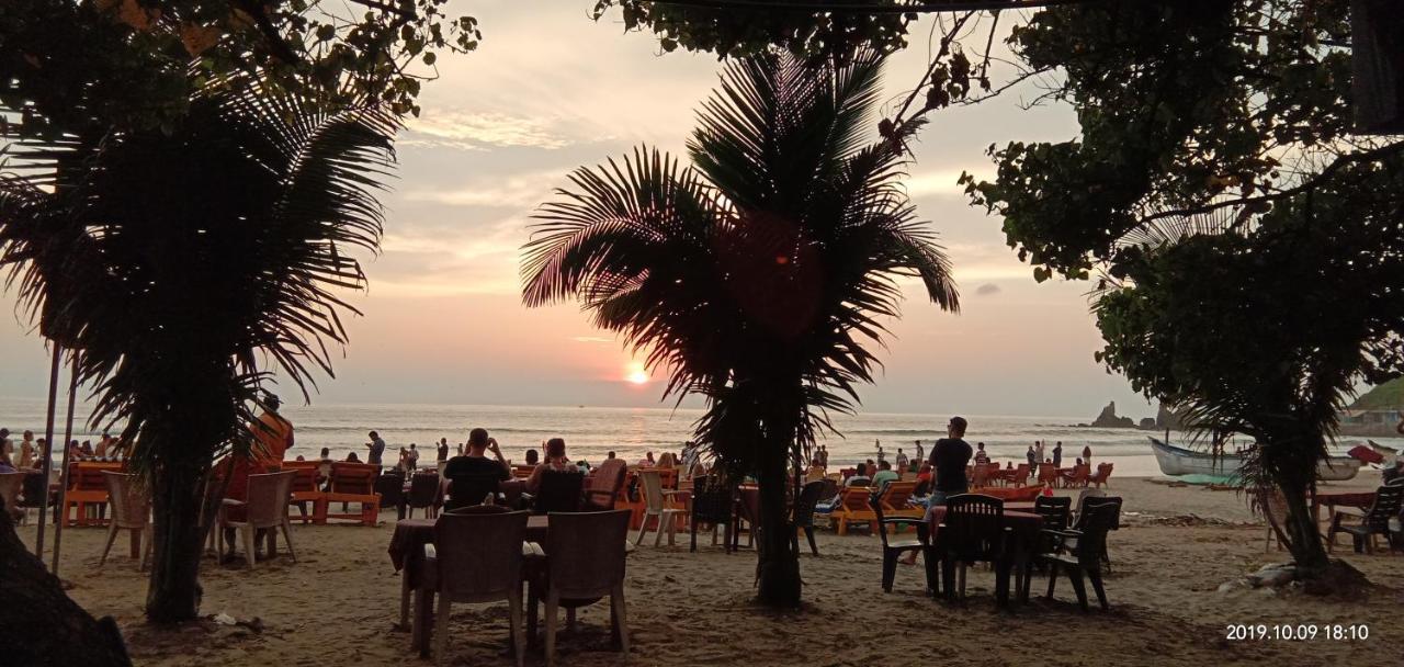 21Coconuts Inn Arambol Exterior photo